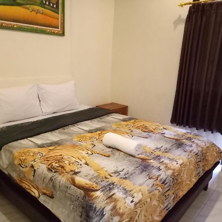 Wiran Homestay Canggu Esterno foto